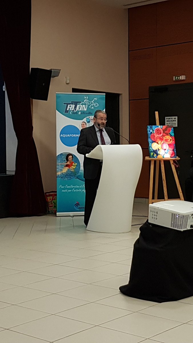 beGarrido80's tweet photo. Rencontre annuelle du crédit agricole 2019 Belleville en Beaujolais #convivialite #mutualisme #initiativeslocales Merci aux collaborateurs ; aux administrateurs ;  à notre président et nos clients sociétaires d être venus partager ce moment avec nous #CreditAgricole https://t.co/PplKOItJQj