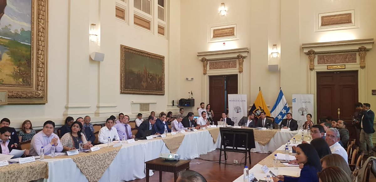 DPS_LosRios's tweet photo. .@MarthaCedeno15 participa en reunión de Gabinete del Ejecutivo Desconcentrado, que preside el Gobernador del #Guayas @raulclementelh, Gobernador del #Guayas  y tiene como objetivo fortalecer la articulación en la ejecución de las políticas públicas en territorio. https://t.co/puFx272rcY