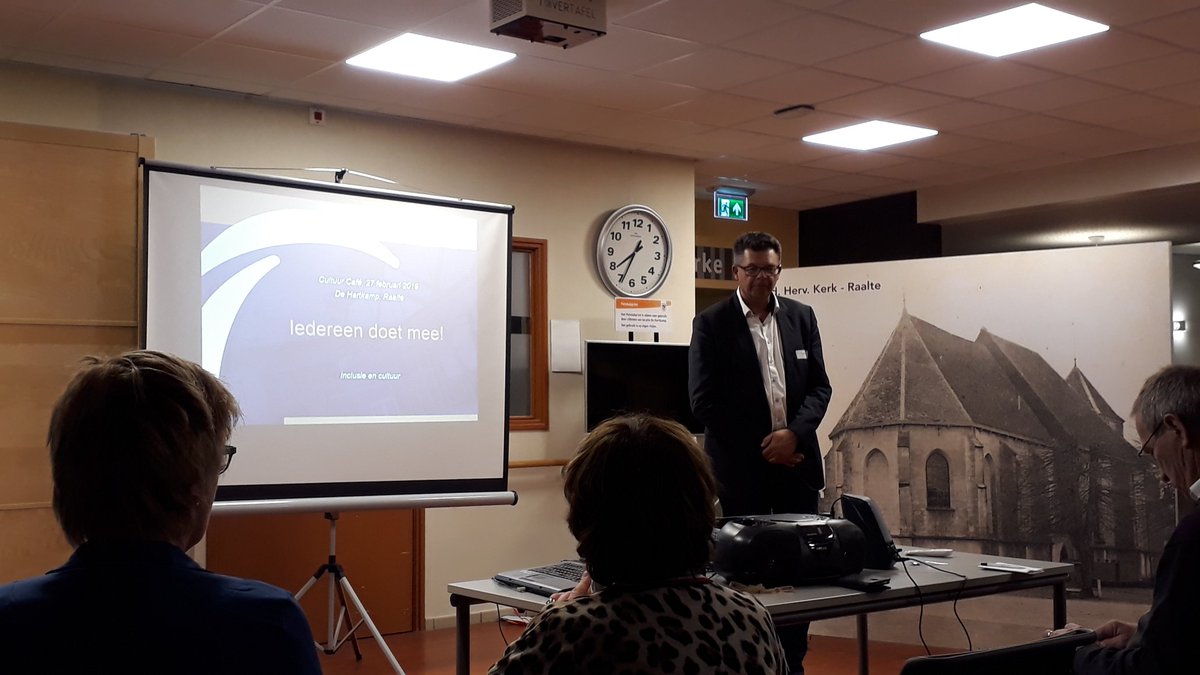 Cultuur-café gemeente Raalte: Hoe kan kunst&amp;cultuur en het sociaal domein elkaar versterken? #IreneCultuurt kreeg kippenvel van de good practice voorbeelden. Raadslid Irene volgt dit op de voet! Met o.a. @cultuurconsult <a href="/FrankNiens/">Frank Niens</a> <a href="/MirjamBorger/">Mirjam Borger</a> 
#mooieavond #passie