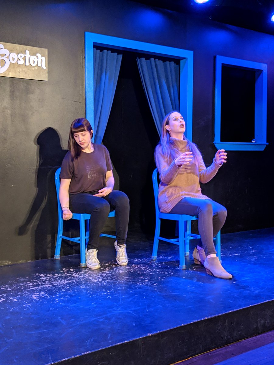 haroldnight's tweet image. Well if you're gonna hurl, please roll the window down in the backseat. 

Babylon @improvboston #HaroldNight