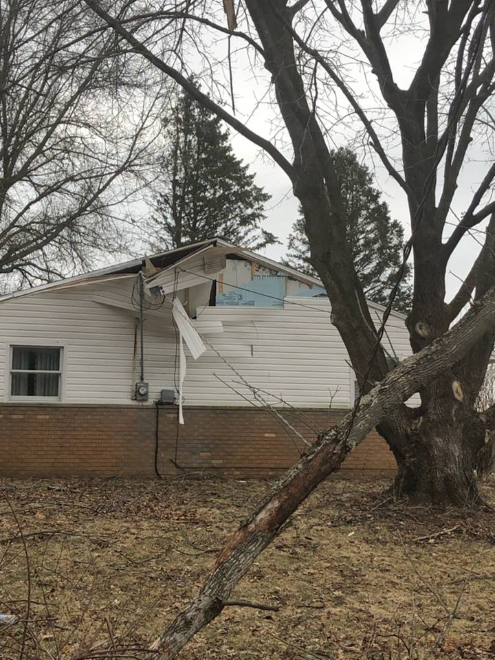 Zara_Ohio's tweet photo. Have the recent high winds damaged your home? Schedule an estimate for restoration and repair services with @Zara_Ohio. Call (419) 525-3613. #ZaraConstruction #RichlandRocks #WindStorm #HomeRestoration https://t.co/24H6B0Ls8f