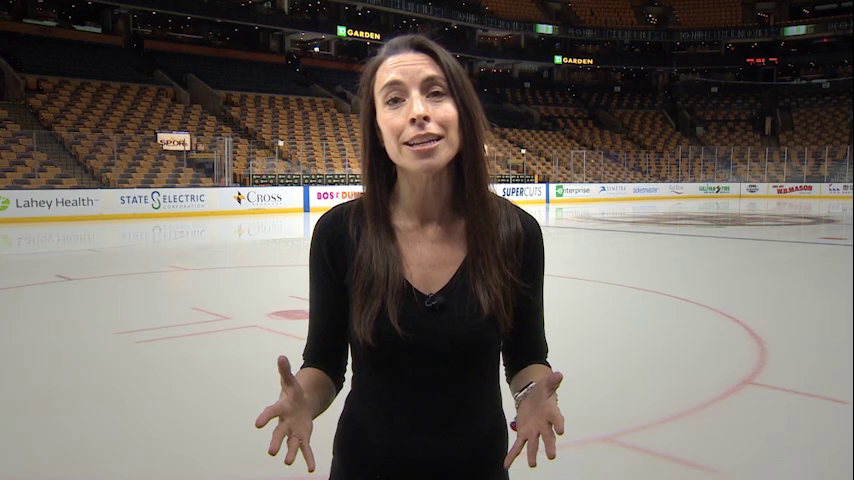 Chronicle5's tweet photo. You want to get on the Jumbo-tron @tdgarden @NHLBruins @celtics "It is always about who is moving the most, who’s dancing, who’s jumping up and down" @NEstaphan meets the crew calling the shots #wackywork @shaynaseymour @anthonyeverett 7:30 #wcvb https://t.co/bpyy6kIMUi