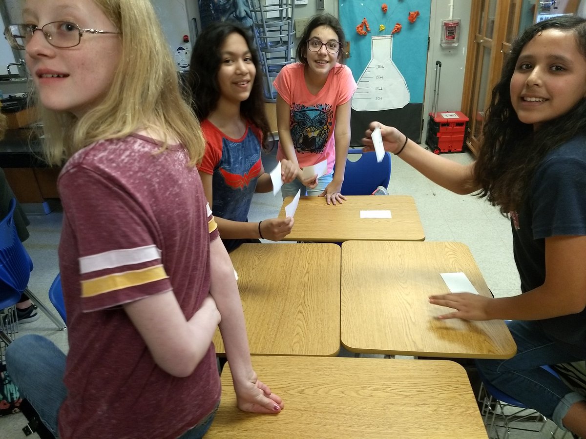 foremanscience6's tweet photo. Students deciding Factor or Fib from Google slides prompts regarding the rock cycle. #GoBeyondLampasas #BeTheOneLMS @LampasasMS https://t.co/nLJiQFjGii