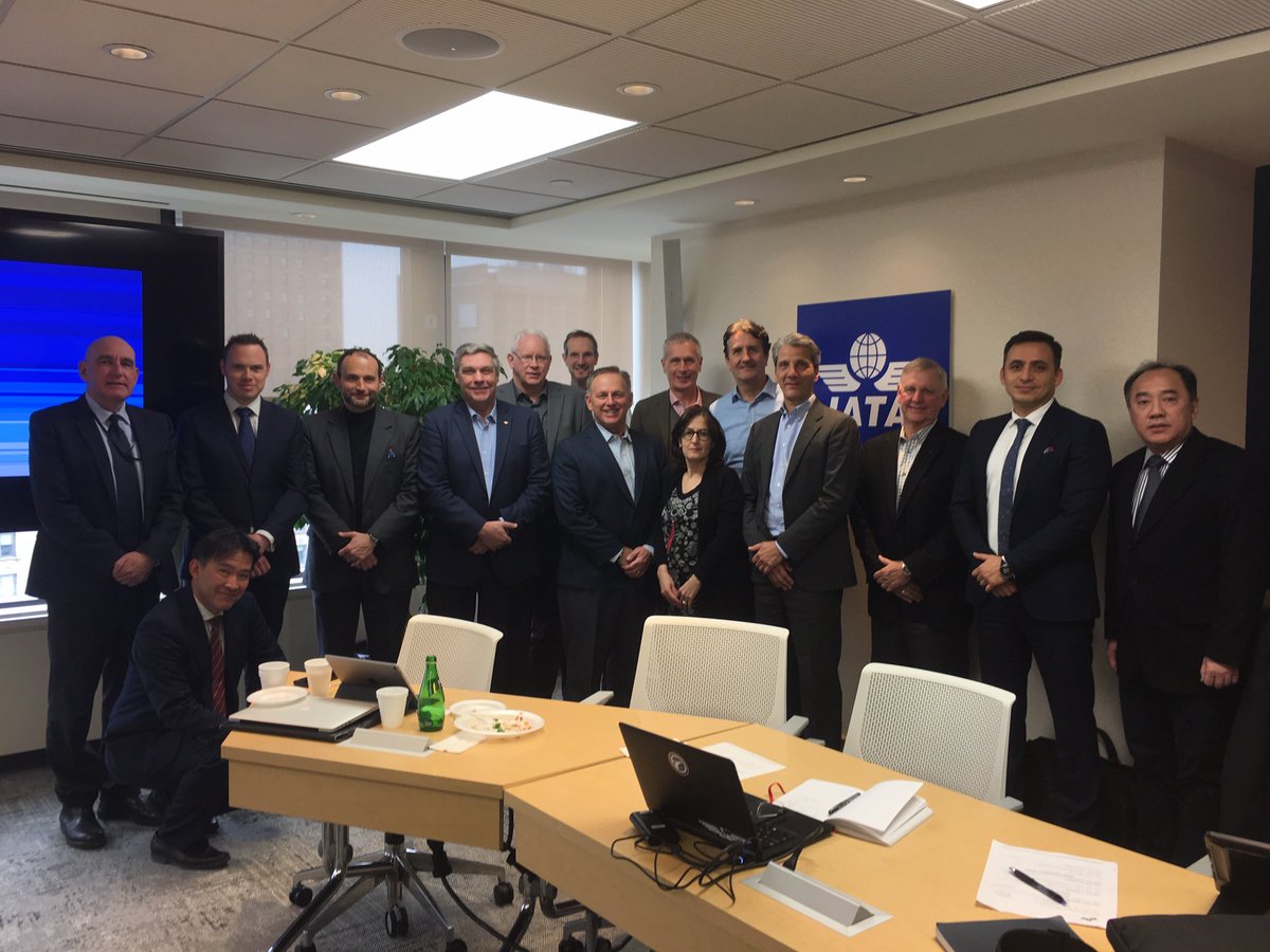 MichaelMcCasky's tweet photo. Proud to represent UAL at the IATA Pilot Training Task Force meeting in YUL this week. It is an honor to be working with the industry’s leading experts on training and pilot supply issues! ⁦@weareunited⁩ #beingunited https://t.co/K71IN1Qgsf