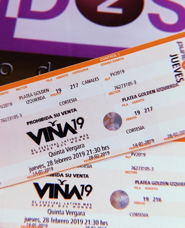 FMDOS's tweet photo. ¡Tenemos ganadora! ¡Felicitaciones @ClaudiaSanhueza! Te vas a la Quinta Vergara a ver a los @backstreetboys 🎉♥ Te vamos a contactar por interno. ¡Gracias a todos por participar! #BSBEnFMDOS https://t.co/OE4a1QscR3