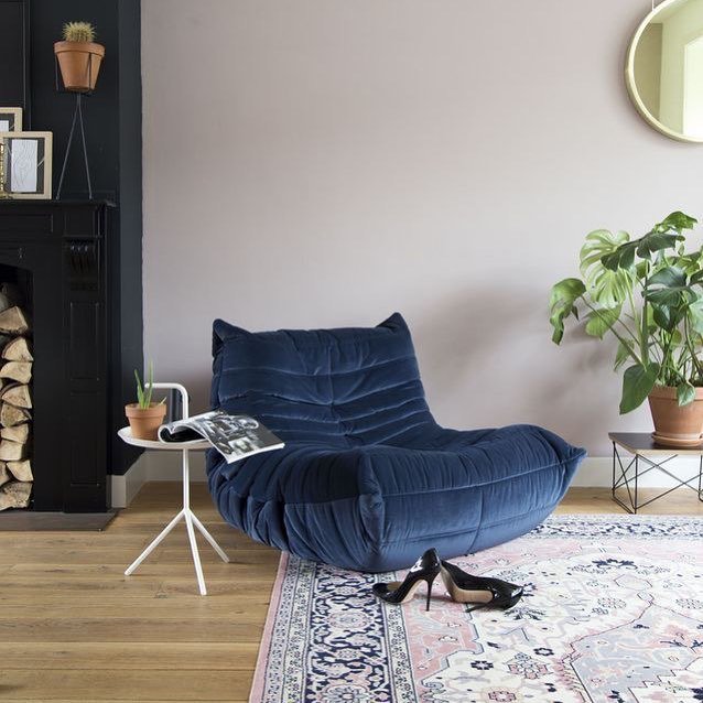 greenandmustard's tweet image. To end the day. It’s got to be Togo from @ligneroset @donebymyselfblog #statementchair  #chair #chairlove #chairs #chairdesign #chairobsession #interiordesign #interiors #interiorstyle #interiorstyling #interiorinspo #homedecor #homestyle #homedesign #ho… ift.tt/2BXzFwg