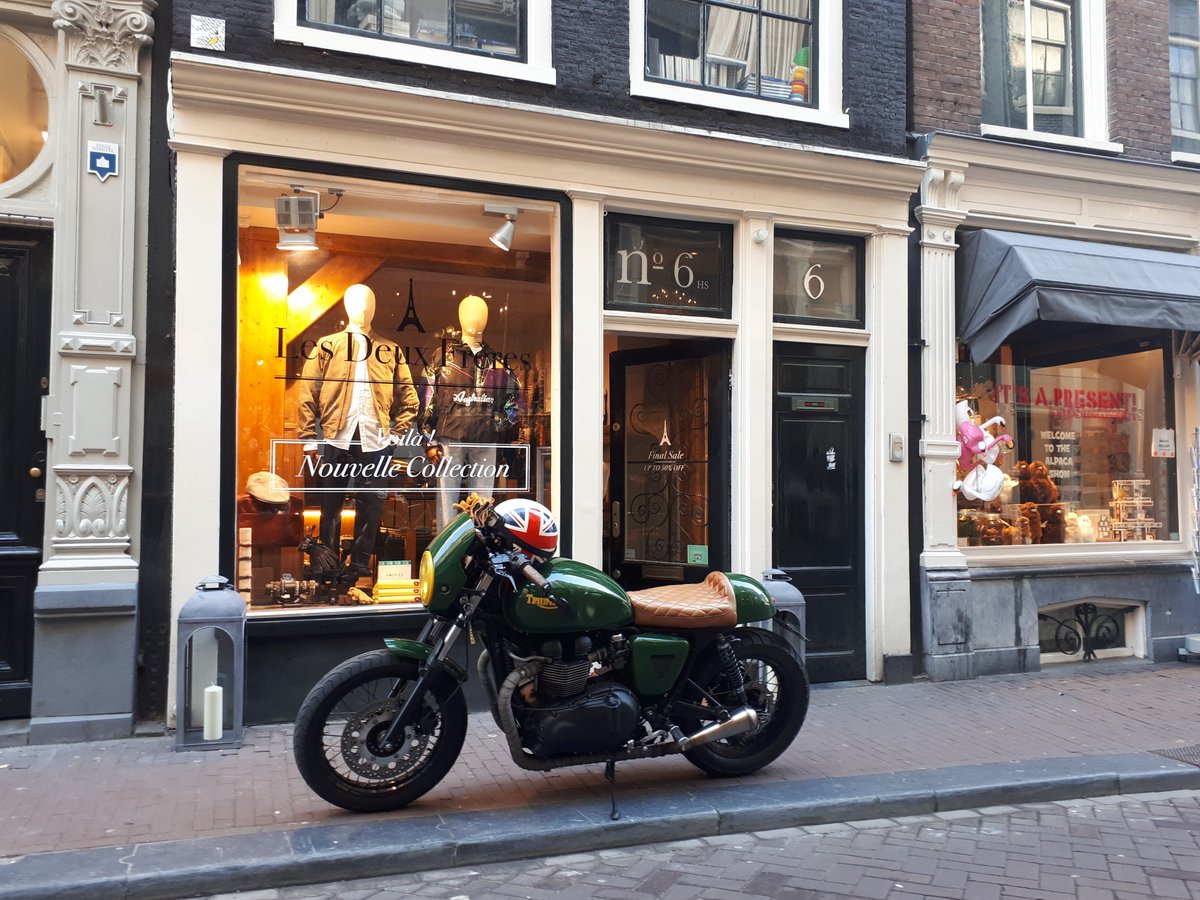 theRB01's tweet photo. It doesn't matter where you park it. 
Amsterdam just gives your bike that little extra.

The rider becomes an accessory. https://t.co/AG8kwamfij