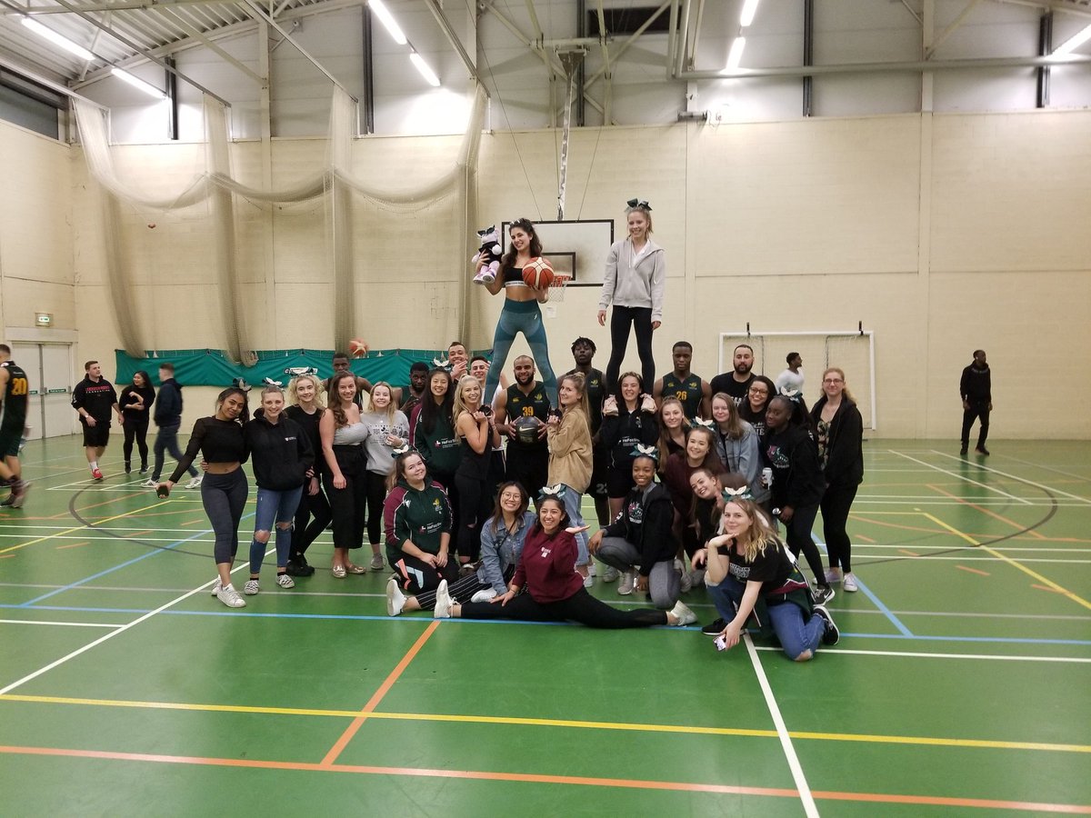 Thank you to <a href="/LeicPanthers/">Leicester Panthers</a> for cheering on our mens 2nds today to win their most important game of the season