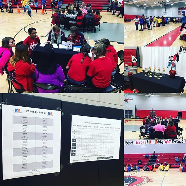DearDISes's tweet photo. SOOOOOO great to see so many of our schools come together to celebrate 🎉 and promote the ❤️ of reading🙌 Huge shoutout to @ReCRUTEnReaders for organizing and hosting our first district #battleofthebooks @BlackWaterReads #HCSpdl #LeadHCS #personalizeS… https://t.co/ooCdVzEjPE https://t.co/F7aXQ4cZVN