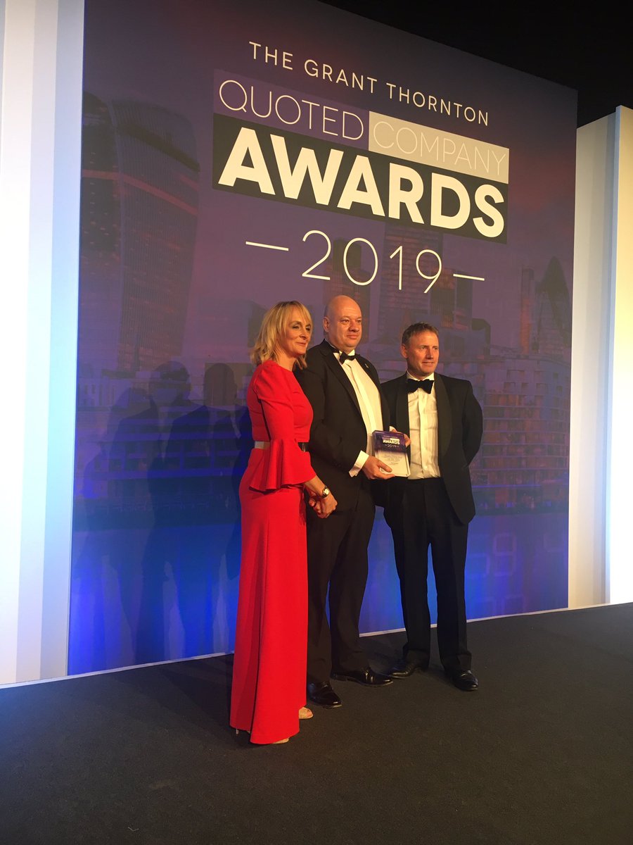 GrantThorntonAw's tweet photo. A massive congratulations to @versarien, deemed well deserved winners of tonight’s Share Price Star of the Year award 2019 #GTQuotedCompanyAwards https://t.co/NykxkMPvQV
