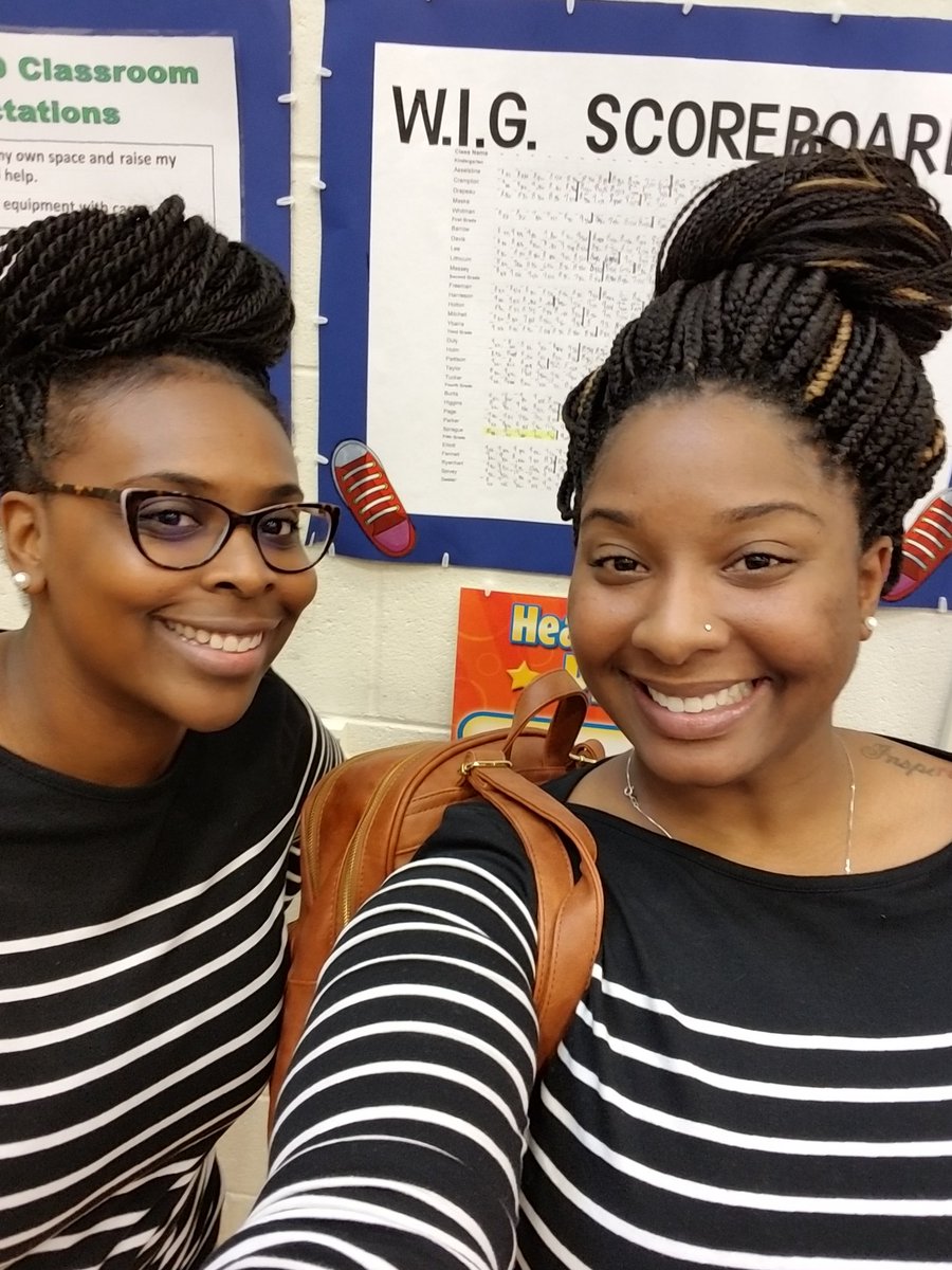 lee1stgrade's tweet photo. Character day at school... 1st grade represented the book Junie B. Jones #twins #chenillencamille #1stgraderocks #literacyweek https://t.co/2gB3nAvgUb