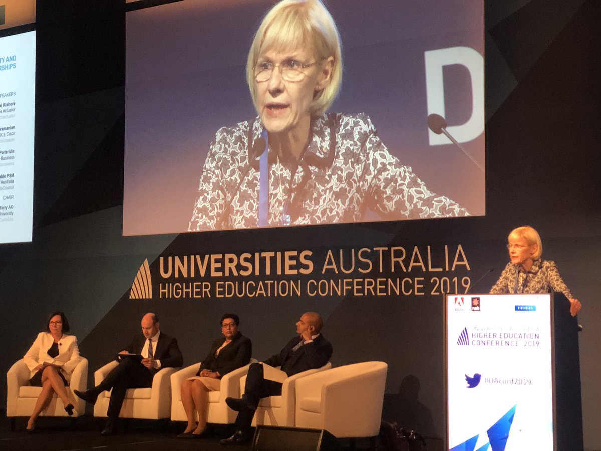 Uni &amp; industry partnerships add $19.4b to Aust’s economy. In a terrific session <a href="/VishaalKishore/">Vishaal Kishore</a> <a href="/medtechactuator/">MedTech Actuator</a>, @RumaBala <a href="/ciscoapac/">Cisco APAC</a>, <a href="/JohnPaitaridis/">John Paitaridis</a> @optusbusiness &amp; Tania Constable <a href="/MineralsCouncil/">Minerals Council of Australia ⛏️</a> outline how to build on these vital partnerships #UAconf2019 #CleverCollabs