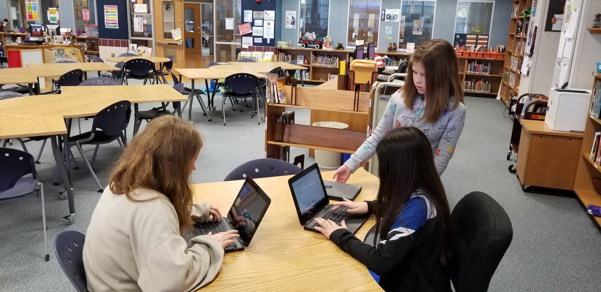 KidsRead2's tweet photo. Fifth graders @BauerschlagBest continue the dream of @bmagdos sponsored by @HydroChemPSC and @ccisd_ef To Cube or Not to Cube by designing and making a unicorn this week! #CCISDLibs #ccisdmaker https://t.co/V2kUGVuzqb