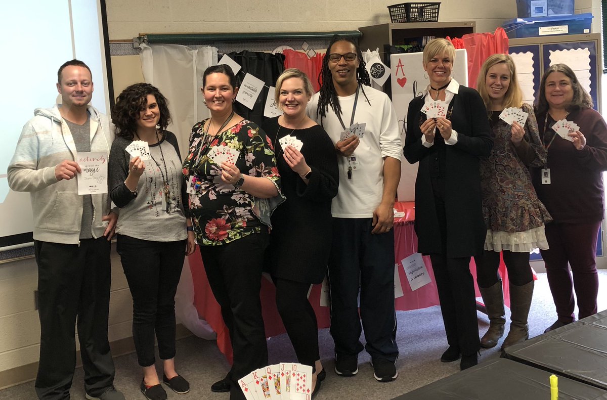 kat_perez315's tweet image. Be the Wild Card #knowyourwhy #teachCENT