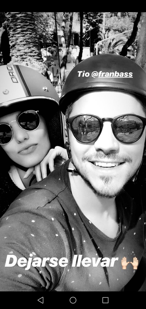 Tania_Gzz's tweet photo. Santo cristo redentor 😭😭 Santa petra la cayosa.. hija con mucho cuidado, agarrete bien del Tío, te necesito bien para la próxima temporada #AAM2 o el SPIN OFF
Me tienes con el alma en un hilo @macabeso
Tío despacio llevas mi tesoro 😭😍
LLÁMALA JULIANTINA
SPIN OFF JULIANTINA https://t.co/PKTEsSXove