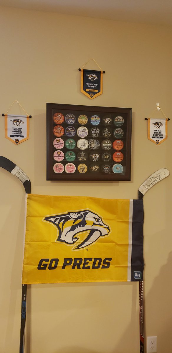 vandyjess's tweet photo. Thanks Fifth Third Bank for being a proud sponsor for the #preds #53predsfan #enter @fifththird @predsnhl #letsgopreds 💙💛🏒 https://t.co/e7EerEahNh