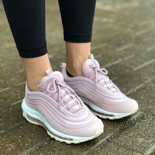 nike air max 97 plum chalk