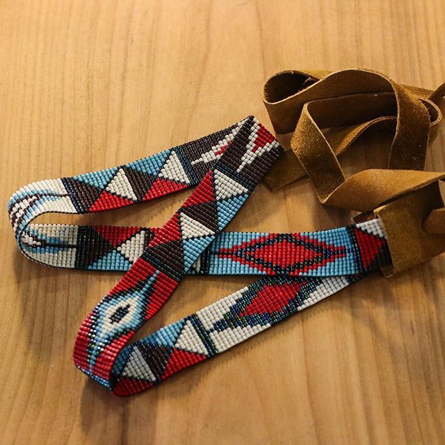 moahats's tweet photo. A special hatband for a special hat. 👏 @highdesertbeadcraft #moahats #highdesertbeadcraft #hatmaker #hats #hatter #handmade #bespoke #neubad #luzern https://t.co/vi4uuQdR9C https://t.co/CdBr6Eco6s