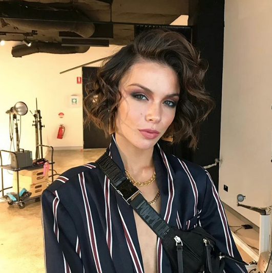 GorgeousUSA's tweet photo. We're blushing💕
Thank you @nicholeleemakeup for using our #Blush &amp; #Highlight #palette on #Australia #model @abbeystockwell!
You are so talented!

(usa) https://t.co/l2I0zz93Ta
(aus) https://t.co/ZUtQJHS4yL
#gorgeouscosmetics https://t.co/qIYMmdFe2m
