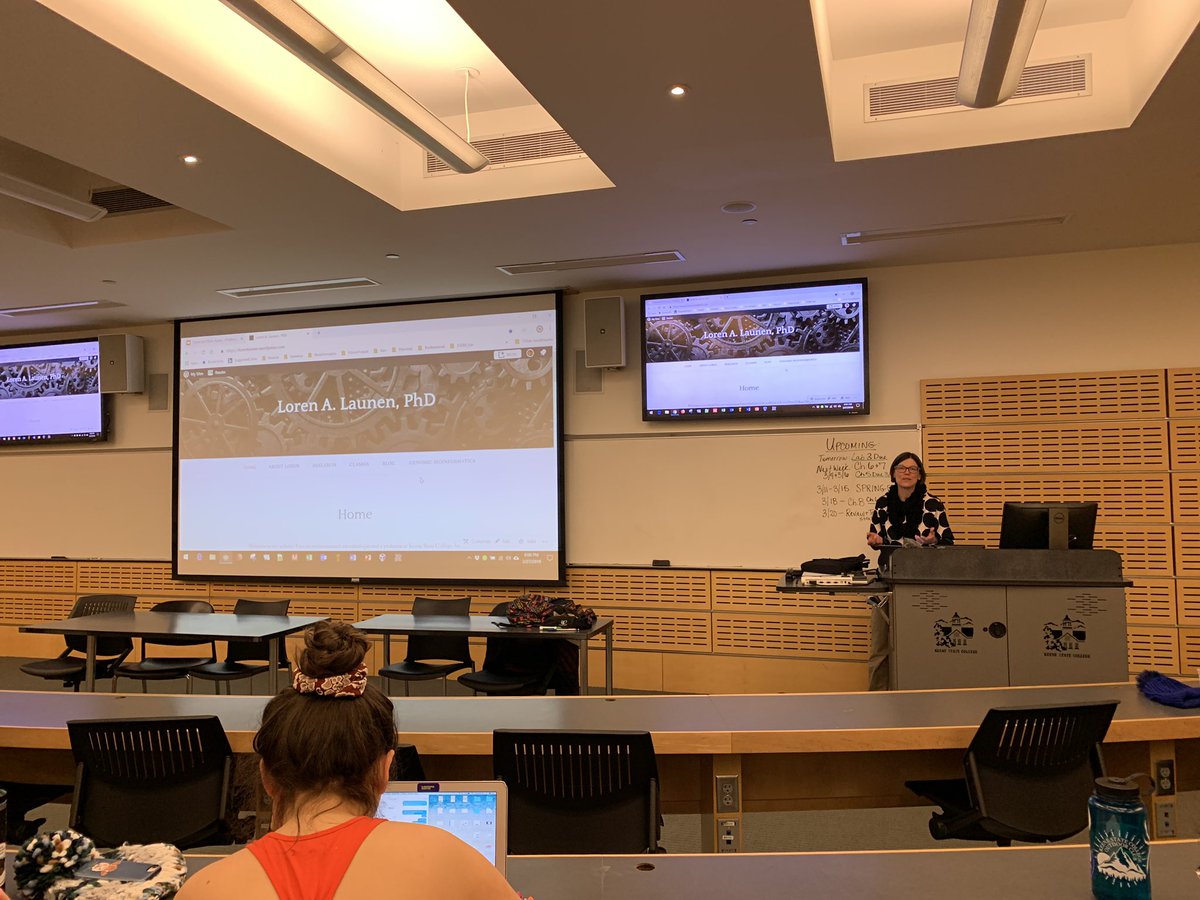 karencang's tweet image. We are excited to hear @LorenLaunen talk about microbial genomics tonight! #KSCBio