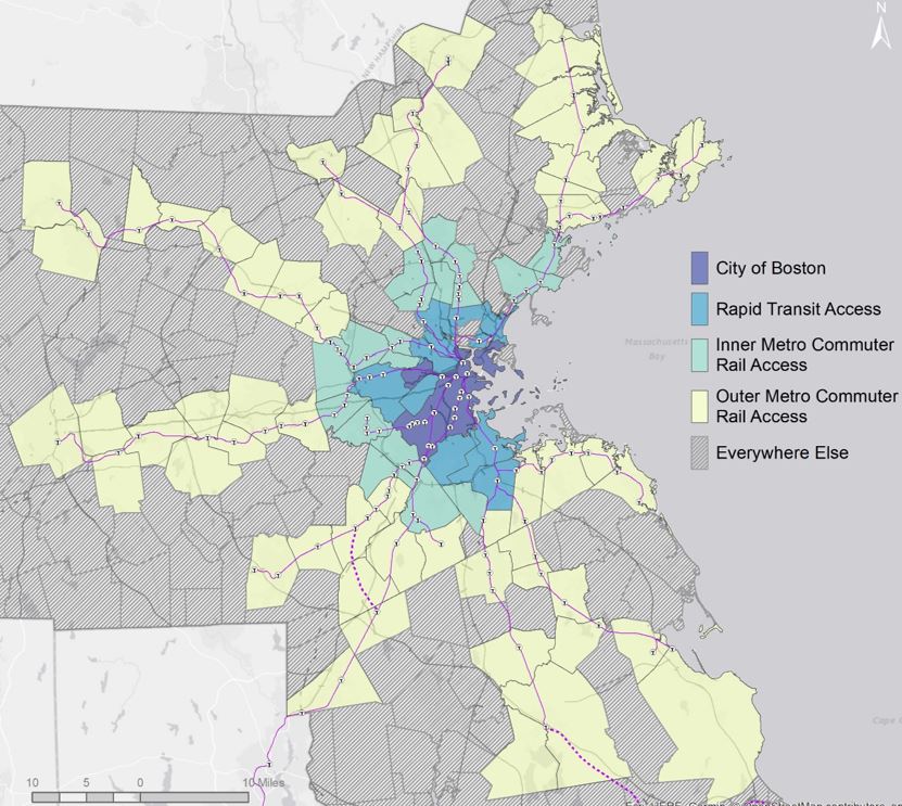 mhpdata's tweet photo. .@MassLtGov stressed transit-oriented dev. "If you have a train stop and put more people near transit, more students can get to school and more people can get to work." These charts show where permitting is/isn't happening. 5/ https://t.co/ZOehTXHYNz