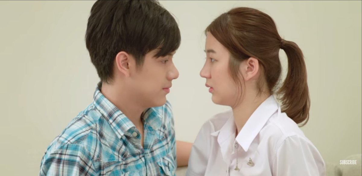 22. My Lil Boy 1 & 2 (2016 - Drama)Ini drama juga romance gemes gtu. Cumaaa, ini agak ngebosenin krn bertele2. Sayang aja gtu castnya udh cantik sama ganteng hihi o i a. yg kesatu, si cewe yg ngejar cowonya. Yg kedua, si cowo yg ngejar cewenya. Gantian gtu.