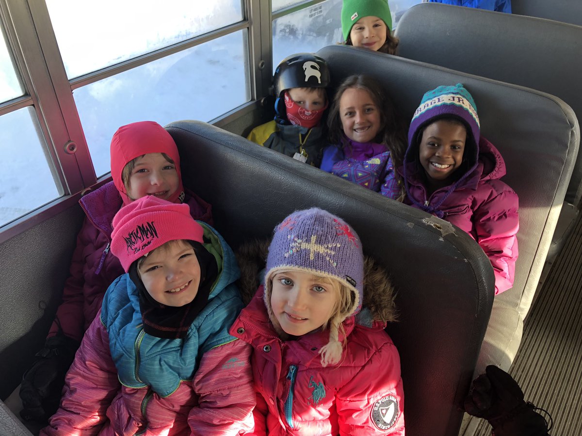 PrincipalAhrens's tweet photo. Inlet View families are the best. Thank you for the support. Skate-Walk-A-Thon. Go Orcas 🐳 #inletview #ASDinformation #Anchorage #Kinkaid #SWAThon #ilovemyschool https://t.co/WhHt3WnKRX