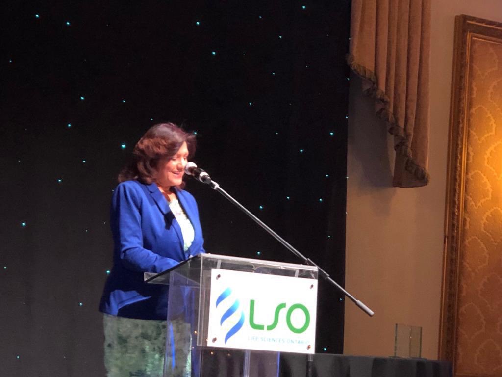 ninatangri's tweet photo. An honour to bring greetings to Life Sciences Ontario at their awards gala this evening. Congratulations to all of the recipients, especially Dr. David Naylor for the lifetime achievement award.  @LifeSciencesON #LSOAwardsDinner2019 #lifesciences #onPoli #Mississaugastreetsvillle https://t.co/lHBKfB2aQb