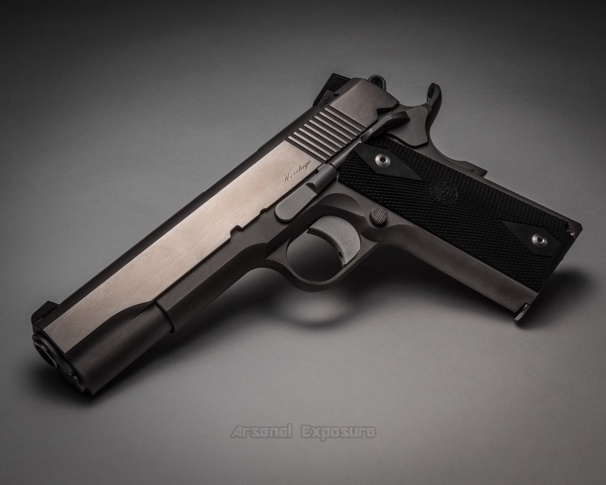 ArsenalExposure's tweet photo. Dan Wesson heritage https://t.co/fOaPBSSStU