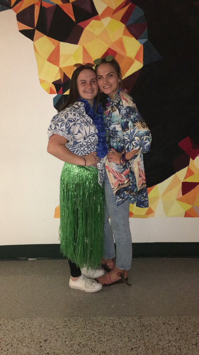 LyleMaggie's tweet photo. happy birthday sweetie love ya @putnam_emm https://t.co/z2wJmCV7Fx
