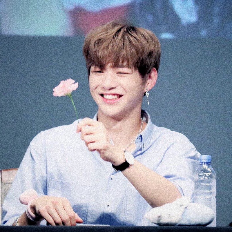 ꧁༒ สายน้ำ ༒꧂ tweet media