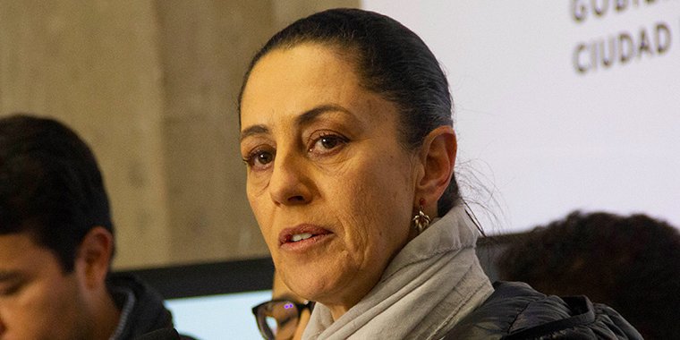 politicomx's tweet photo. .@Claudiashein acusa a gobierno de @ManceraMiguelMX por verificentros.
Aseguró que otorgaron calcomanías 1, cuando debieron ser 0.
https://t.co/IUwbJzUPSC https://t.co/Vhqju4RpmE