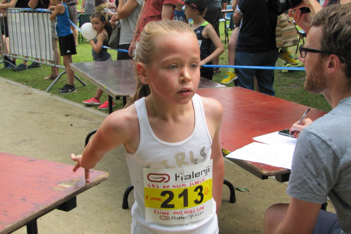 DuorunThomas's tweet photo. Eline werd knap 8ste #Duorun #Schelle https://t.co/5jCBHqDQiF