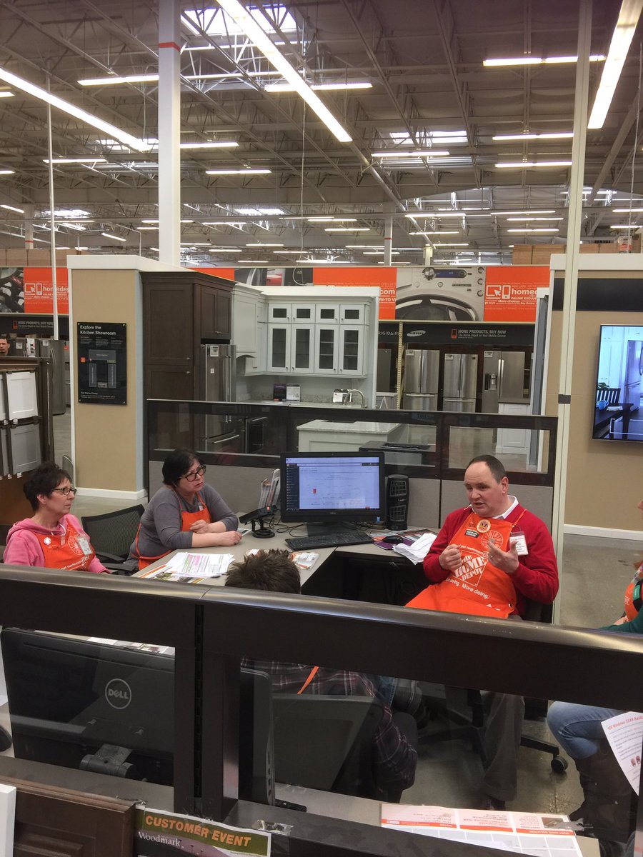 Specialty Tuesday 👍 Talking about leads and measures and MRO !!!  Go Pete <a href="/DanielleKida1/">Danielle Dion Korell</a> <a href="/WHd2684/">WorcesterHD2684</a> <a href="/stevenlongmoor1/">Steven Longmoore</a>