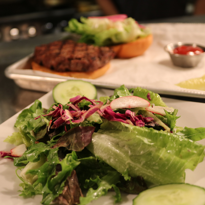 TheSquare22's tweet photo. How about our Spartan Burger for lunch? Made with Certified Angus Beef, with LTO = Simply mouth-watering! 😋😋#CleFoodie #clevelandohio #clewine #clegram https://t.co/7OJyuiSAlu