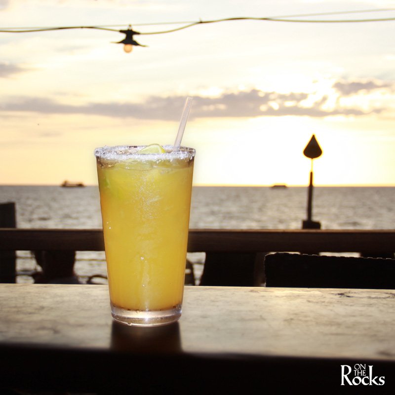 Happy hour begins at 3PM, ending at 5PM daily, with a great selection of cocktails and pupus offered!