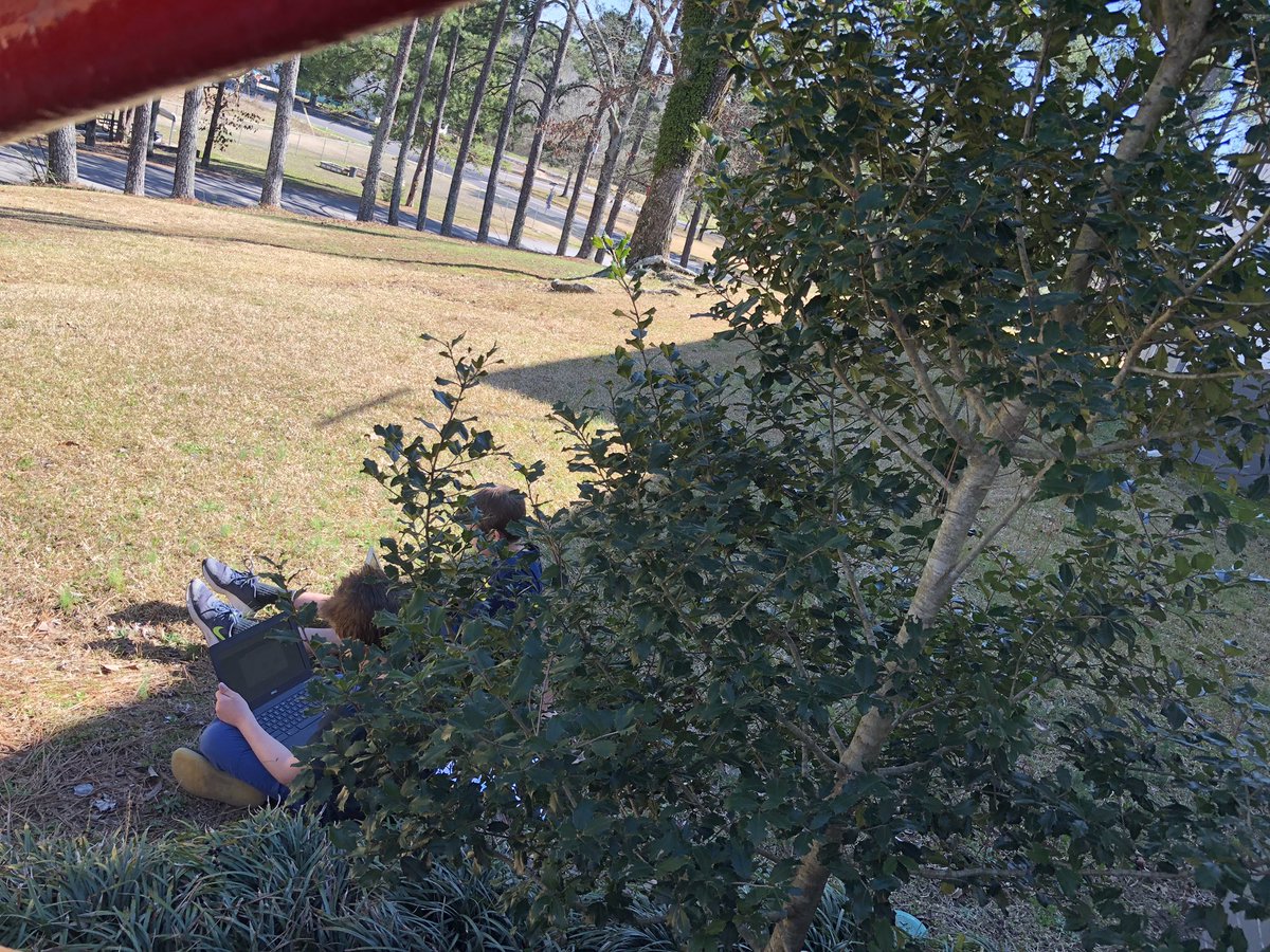 jalogan76's tweet photo. Somedays we just take the learning outside. My students got in a little Prodigy time while enjoying the beautiful weather. Notice the girls working on their βpageantβ tans π€¦ββοΈ Fresh air helps the soul. #mathingitup #frontporchmath #goodhoperaiders https://t.co/JAjos0uJXZ