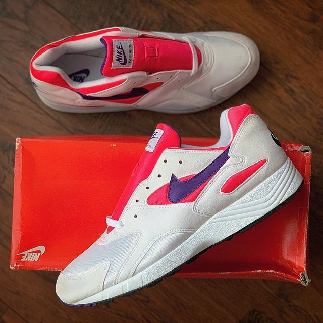 jwdanklefs's tweet photo. New pick up! 1993 Nike Air Pantheon sz13 and DS straight from my dude @roots_bk
.
.
.
#pantheon #ognike #vintagenike #vintage runner #vintage #nike #nicekicks #solecollector #solesociety #sneakernews #shoes #hypebeast #customkicks #jordans #followme #kic… https://t.co/F9260zG11U https://t.co/J3Lb2LWRtu