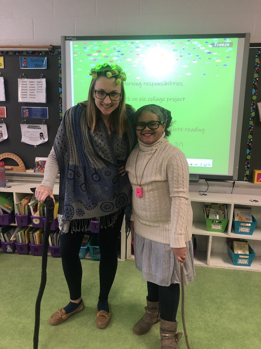 connorclass's tweet photo. 💯 day fun with our first grade pals! @MrsMentnech @RutherfordWay #MonticelloRocks https://t.co/rB2Fkf6MYr