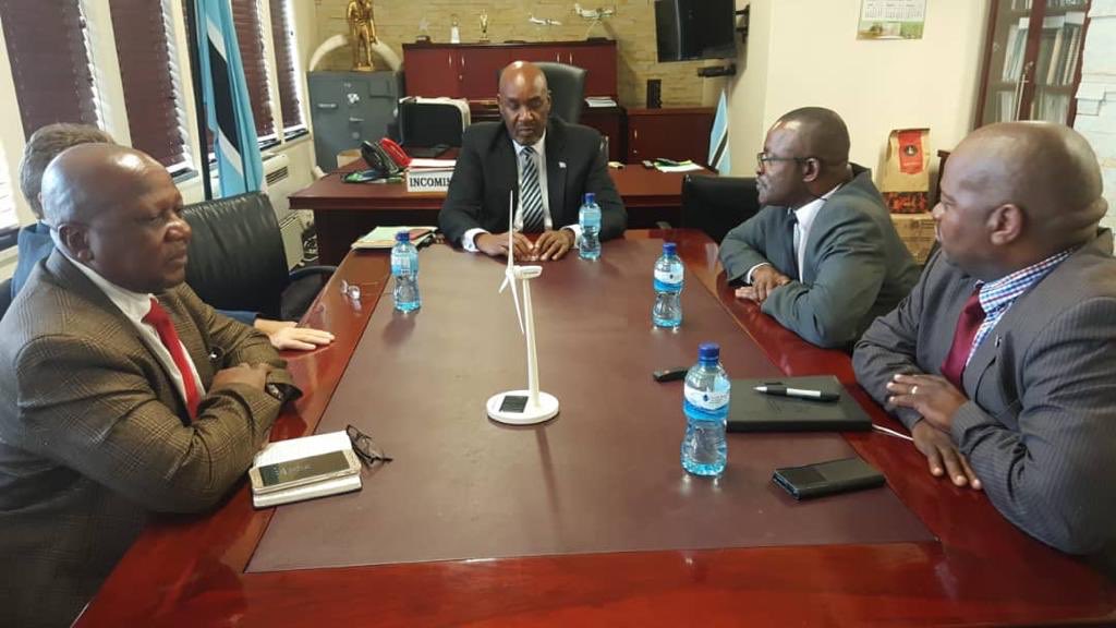 On Tues, our Exec Sec Ruud Jansen,  Dep Exec Sec Gaseitsiwe Disikalala together with <a href="/africa_ci/">Conservation Intl.-Africa</a> Senior VP <a href="/m_obrien68/">Michael O'Brien-Onyeka (EMBA)</a> met Botswana’s Minister of Environment Onkokame Mokaila in Gaborone; they discussed strengthening GDSA’s role in promoting sustainable development across Africa.