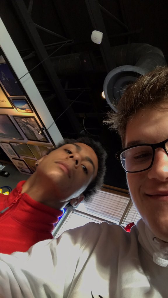 wardjohnson13's tweet photo. EVERYONE VOTE ME AND @JordanRoberts_0 FOR BEST BROMANCE🤷🏻‍♂️ I think we all know who should win here https://t.co/aOge0L5JkR