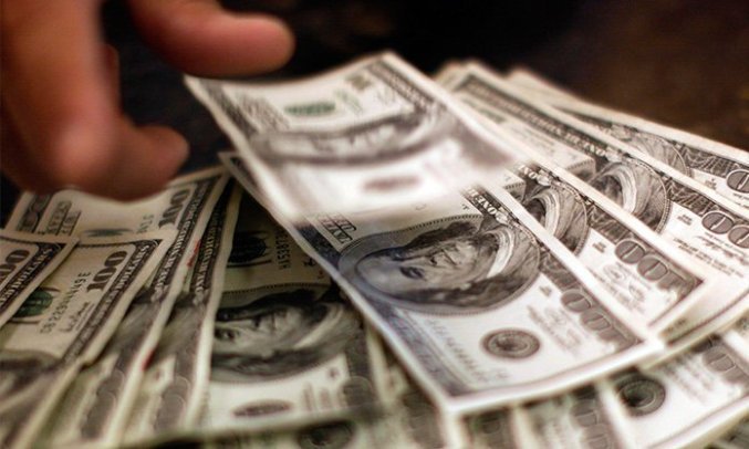 americaendirect's tweet photo. De acuerdo a la inflacion el dolar deberia estar en 4.500 bs 

Esta noche prenseta una baja lo cual al publicar mañana la tasa baje un poco 3.400bs https://t.co/AZ07B0ZiiN