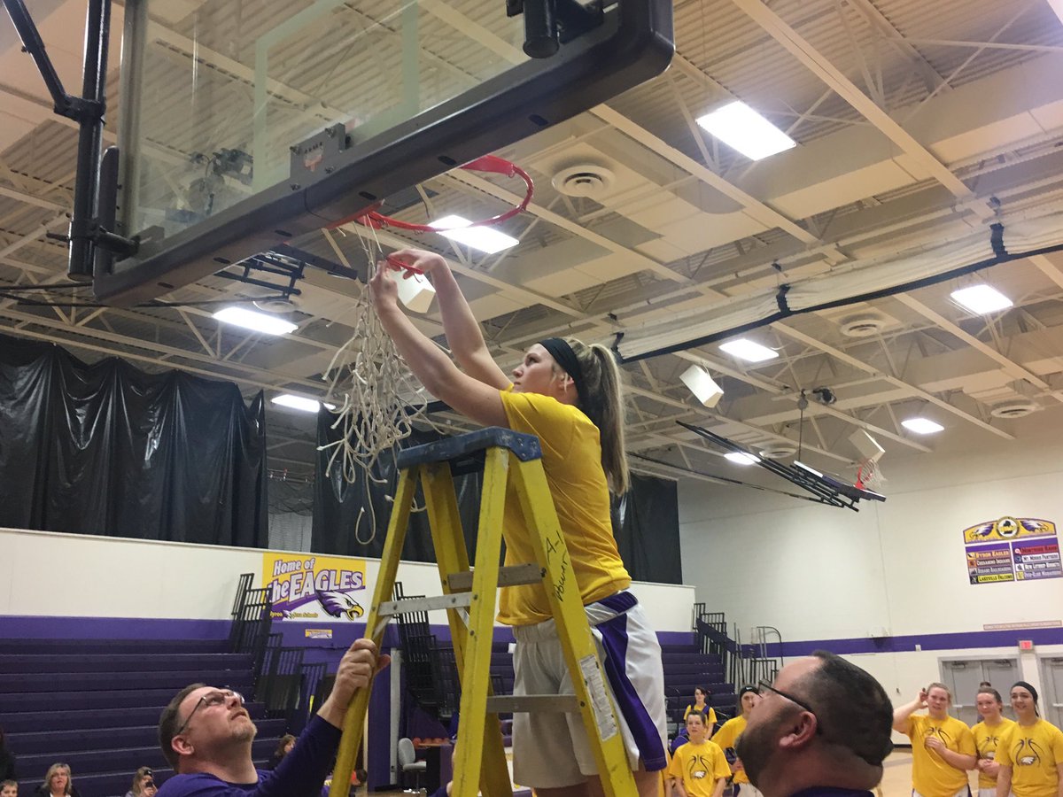 Robert C. Hull tweet media