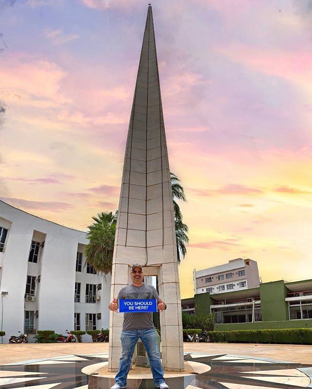 michaelmarich's tweet photo. Money in the middle. Where he at? In the middle.  There more I travel, the more I am amazed. Went to the Geodetic Center of South America. Cuiabá! Who knew?  #madricharoundtheworld #lifebydesign #limitless #viverdeviajar #ysbh photo cred: @antonio_cesar https://t.co/21tT2i0RKb https://t.co/0vyaImcpwc
