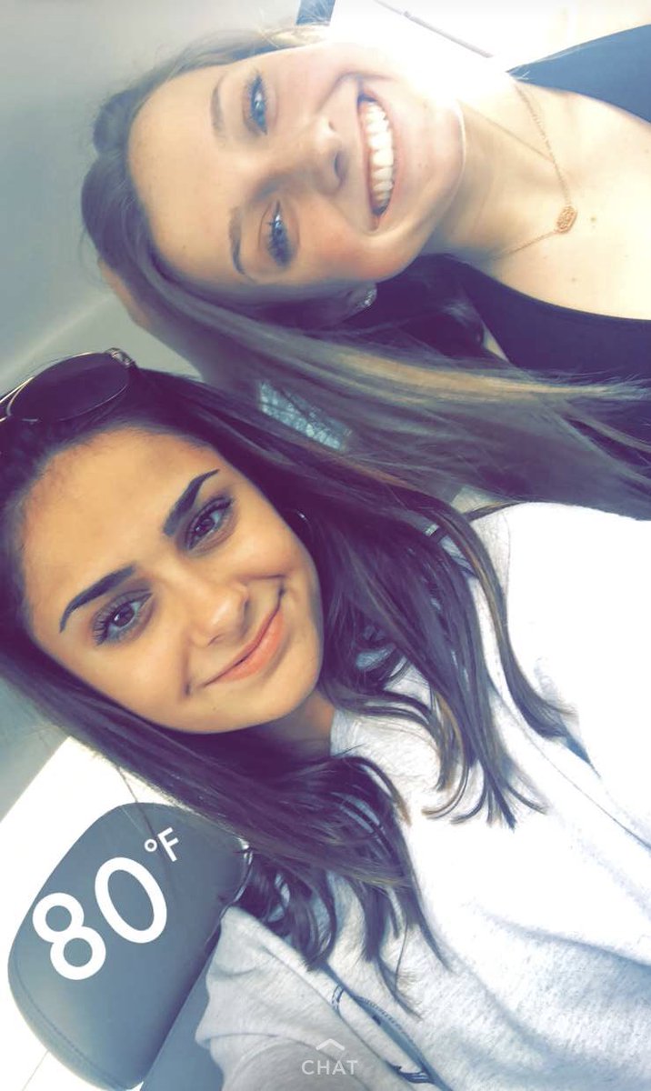EmilymCarroll4's tweet photo. The happiest sweet 16 to the sweetest @evangelista227 😇😇 I hope today was amazing and this year is the best yet, I love you SO much💞 https://t.co/A78lR7GAXv