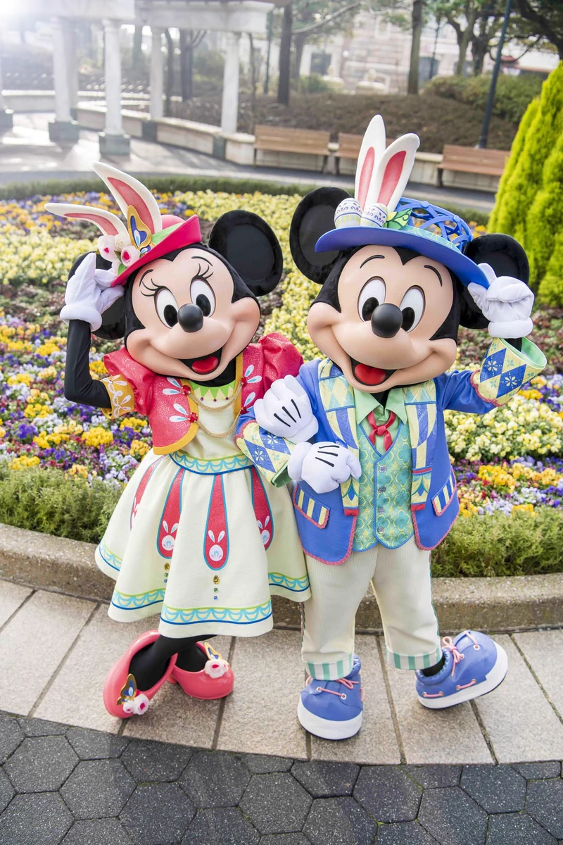 ミッキーやミニーの顔が変わる！！新旧どっちがいいか賛否両論！！