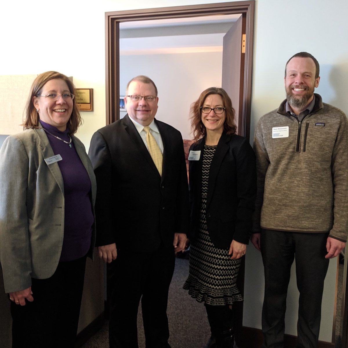 kp_librarian's tweet image. Thanks, @ronkresha , for being an author of HF1282, the regional public library funding bill. We @GRiverLibrary appreciate your support of libraries and broadband initiatives! #MNLibLeg19 #mnlibrariestransform #minnesotaloveslibraries #mnleg