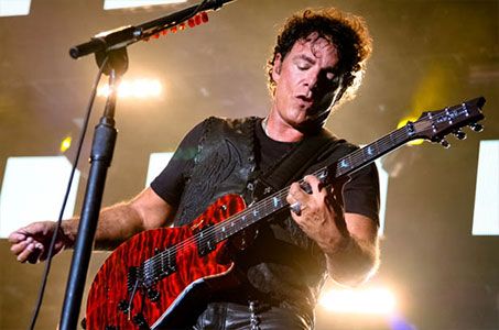 Happy birthday to Journey Neal Schon! 