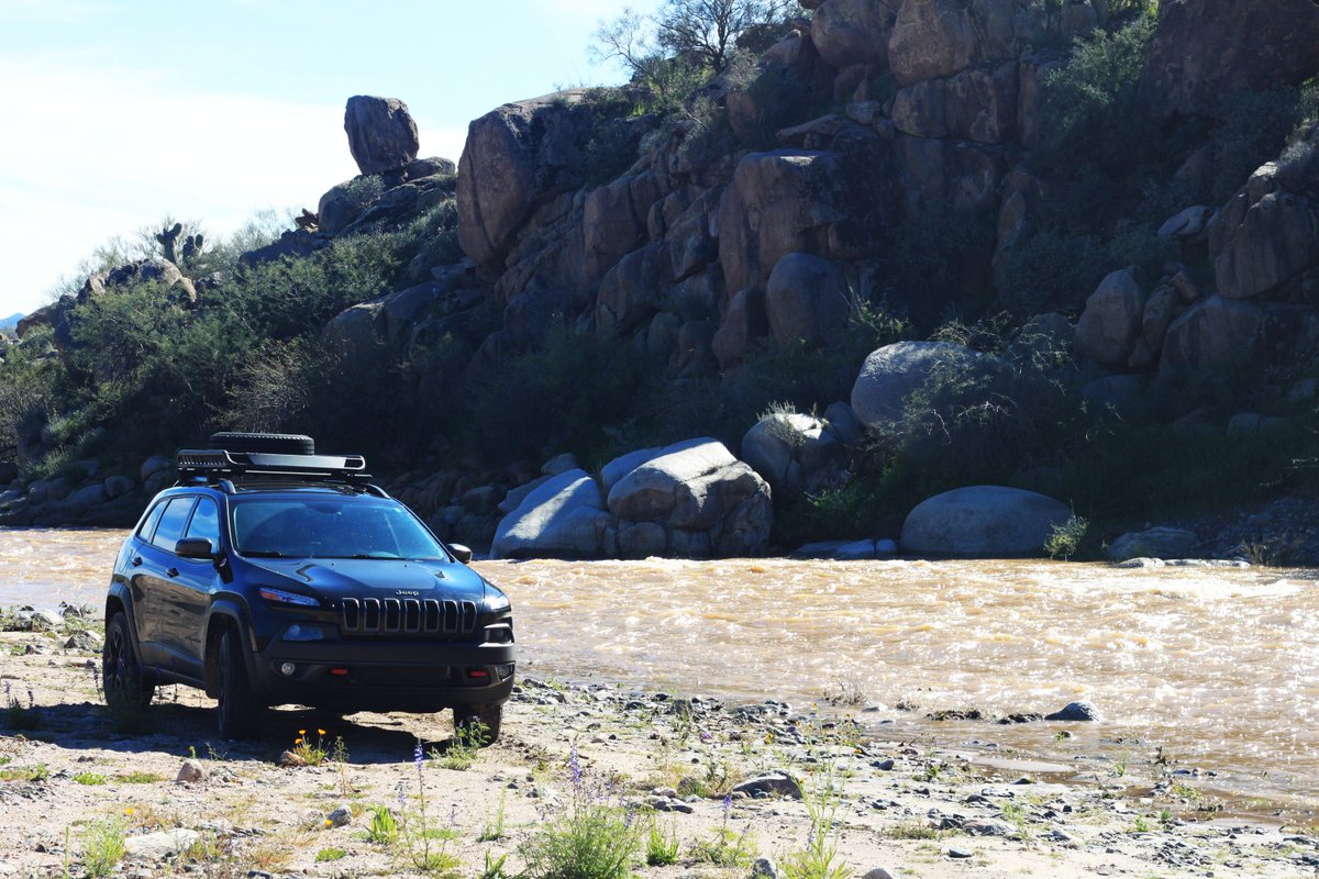 findfrontiers's tweet photo. Took a little afternoon drive out to the Sycamore Creek OHV area in the Tonto National Forest. It's fun to actually see water in these usually dry Arizona creek beds. #arizona #nationalforests #jeep #tontonationalforest #outdoors #ohv https://t.co/sPByTiNbNI