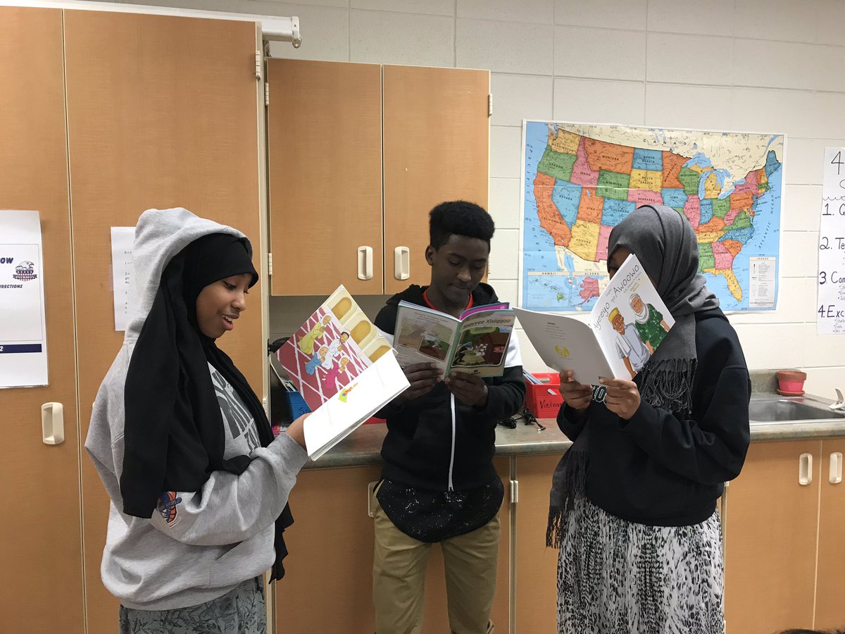 MsSchealler's tweet photo. I love seeing students truly enjoying their reading. They were excited to pick up a new book! A BOOK! 😁 #teacherwin Stay tuned tomorrow for thank you notes to our wonderful donors for investing in these inquiring minds. 💙 https://t.co/pmRLc0U8Ju